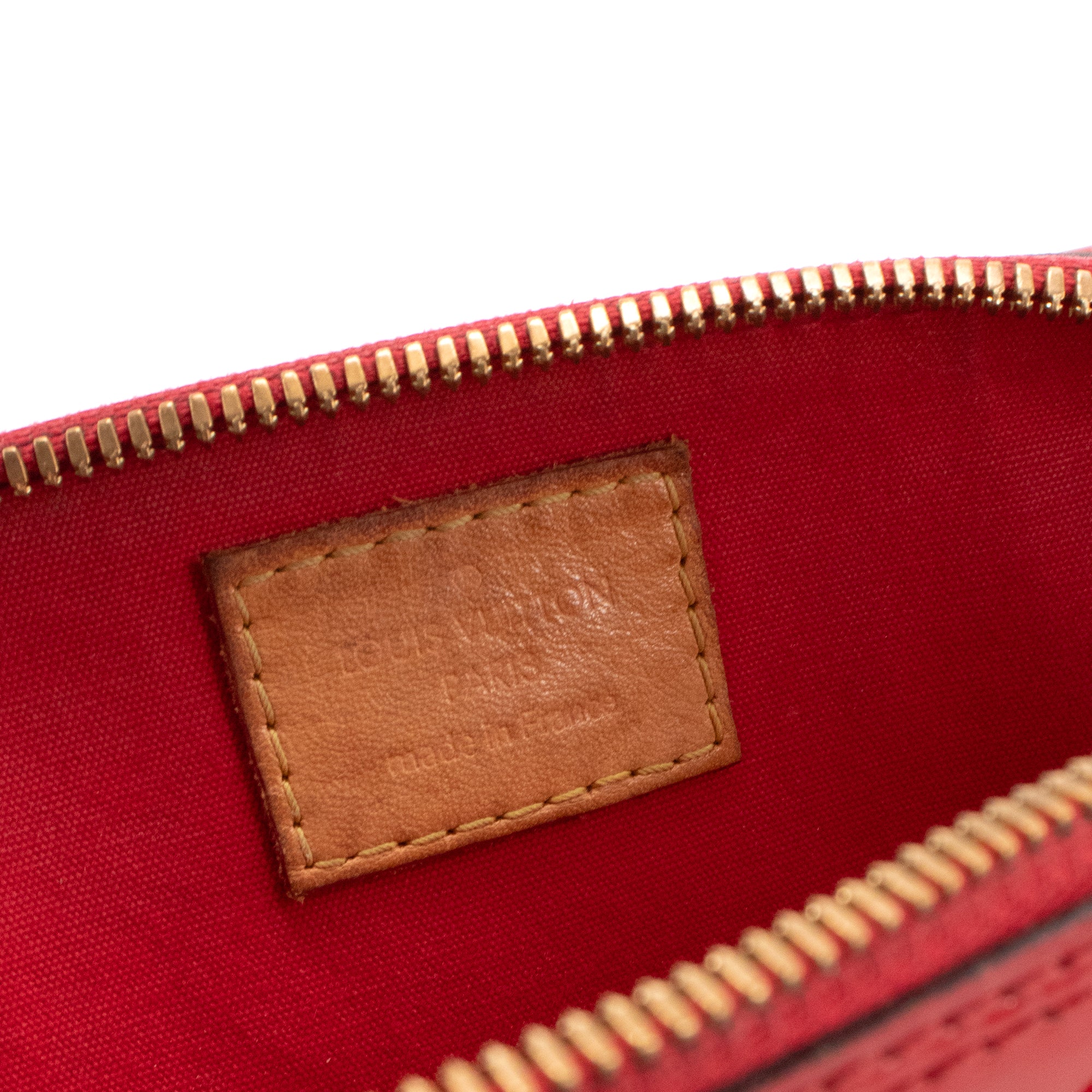 LOUIS VUITTON - Sac à bandoulière Alma BB Louis Vuitton en cuir verni rouge