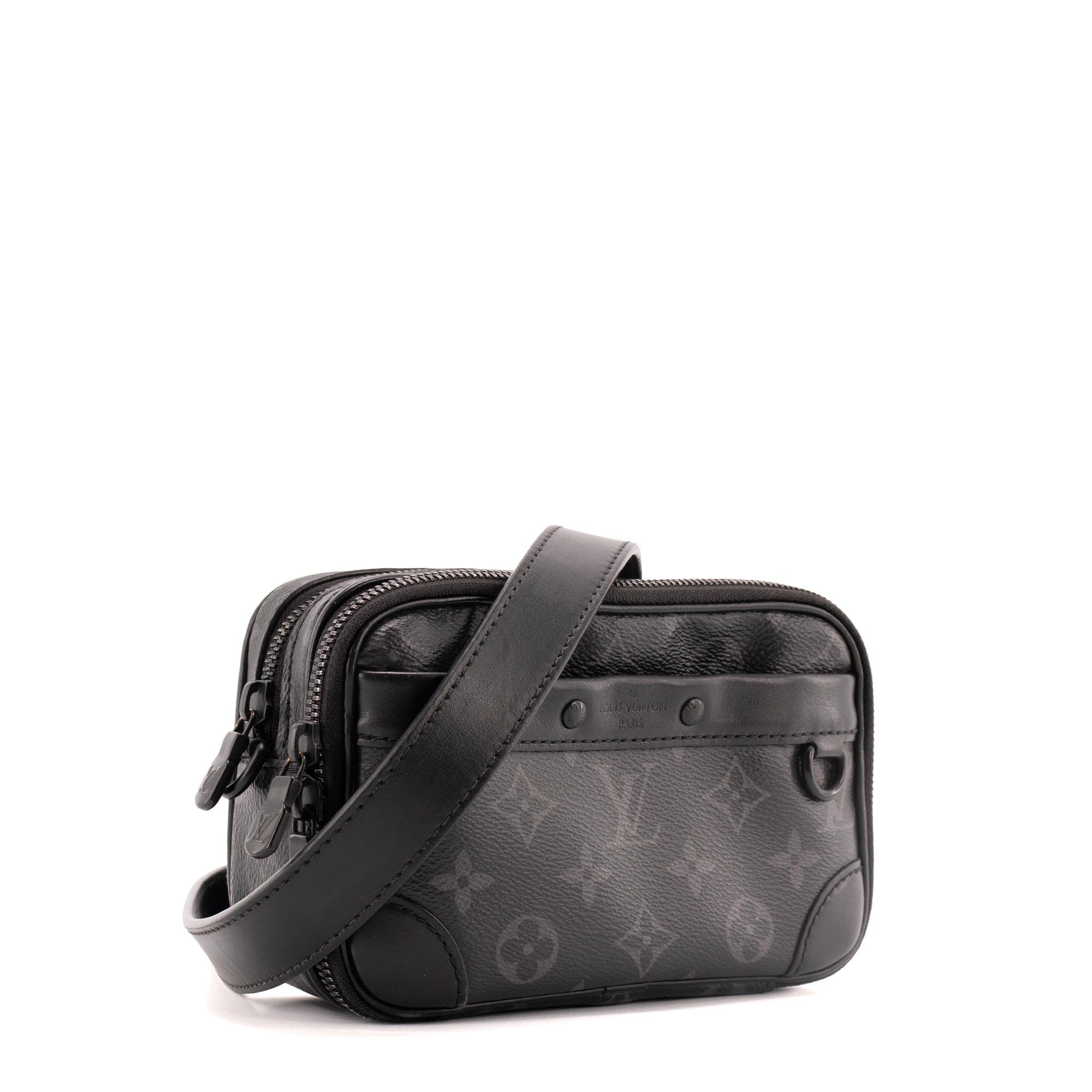 LOUIS VUITTON - Sac à bandoulière Alpha Wearable Louis Vuitton en toile enduite monogrammée eclipse