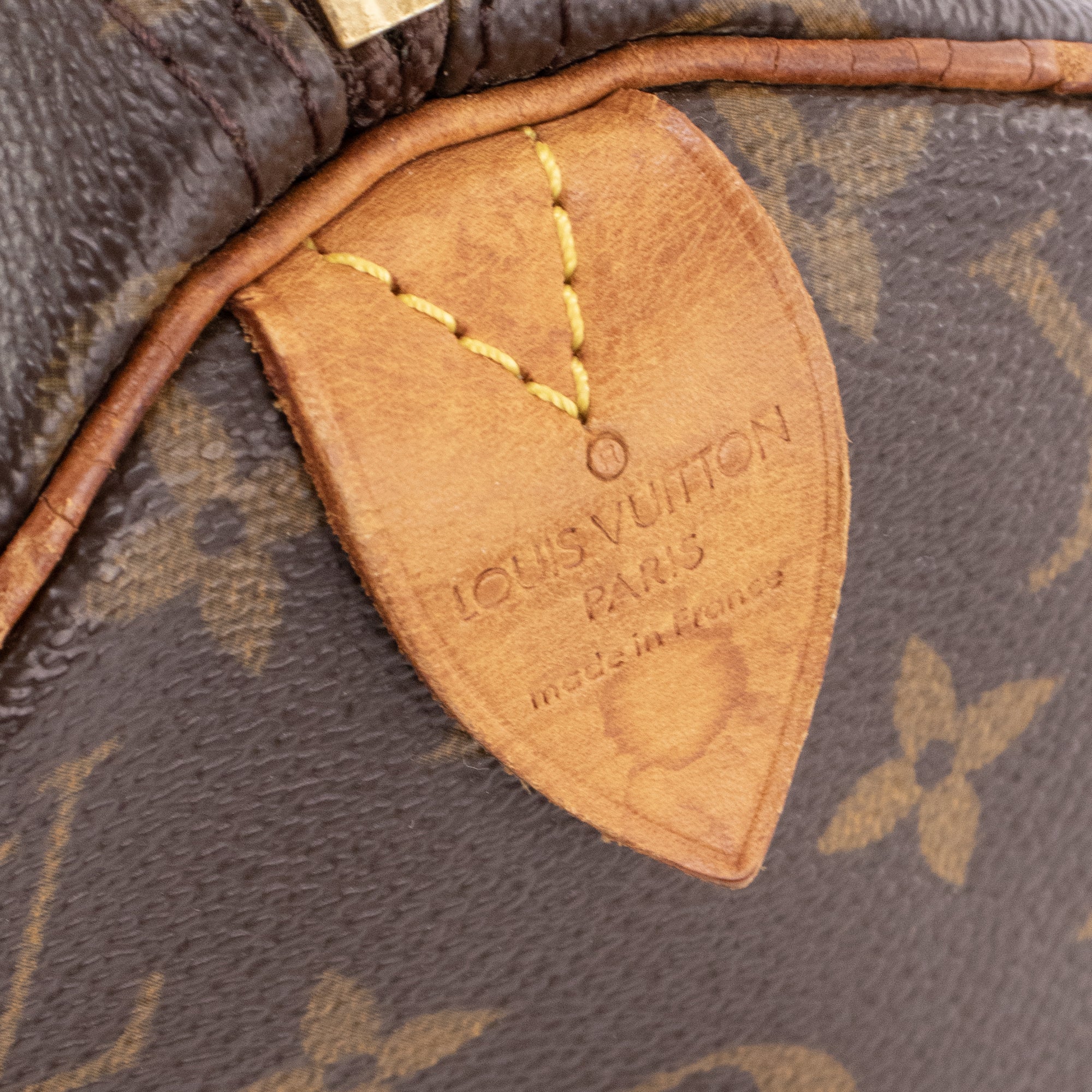 LOUIS VUITTON - Sac à main Speedy 30 Louis Vuitton en toile enduite monogrammée vintage