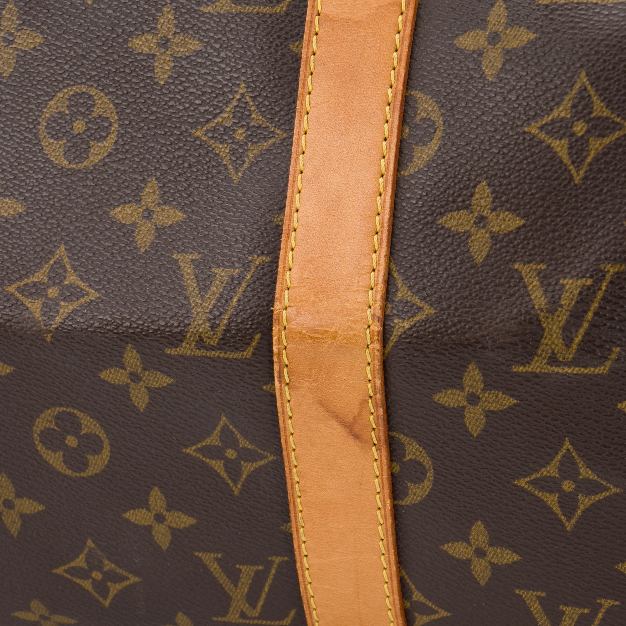 LOUIS VUITTON - Sac de voyage Keepall bandoulière 50 Louis Vuitton en toile monogrammée vintage