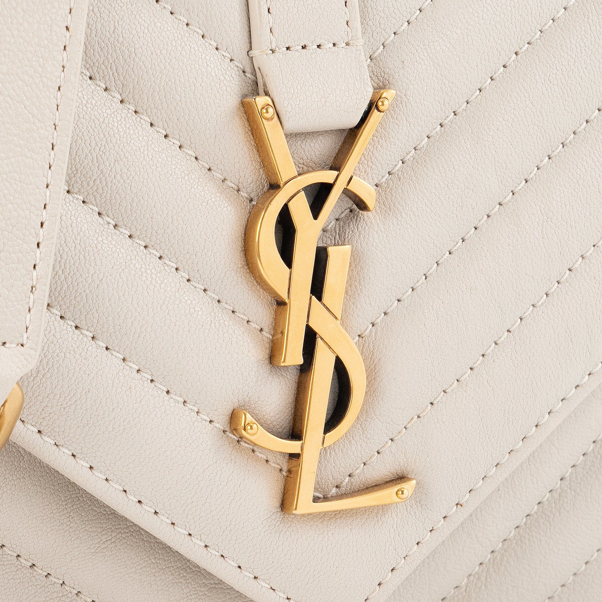SAINT LAURENT - Sac à épaule Collège medium Saint Laurent en cuir lisse écru