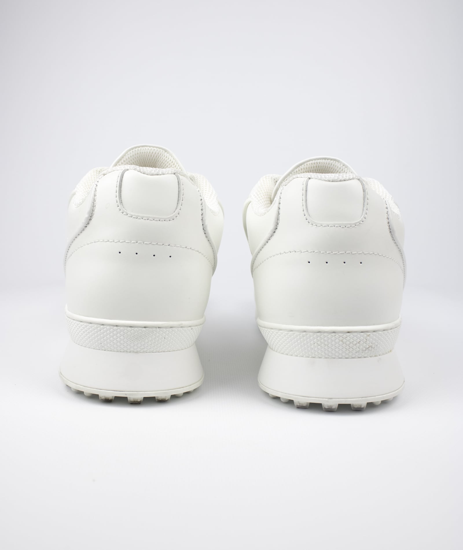 Jump Sneakers (T42)