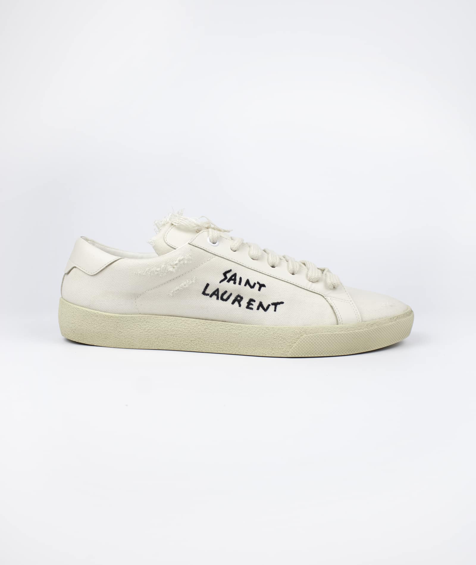 Court Classic Sneakers (T42)