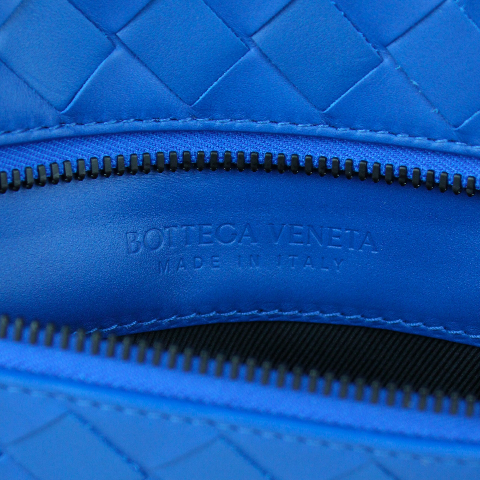 BOTTEGA VENETA - Leather clutch