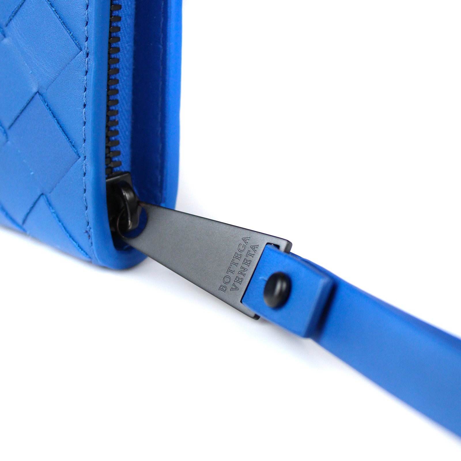 BOTTEGA VENETA - Leather clutch