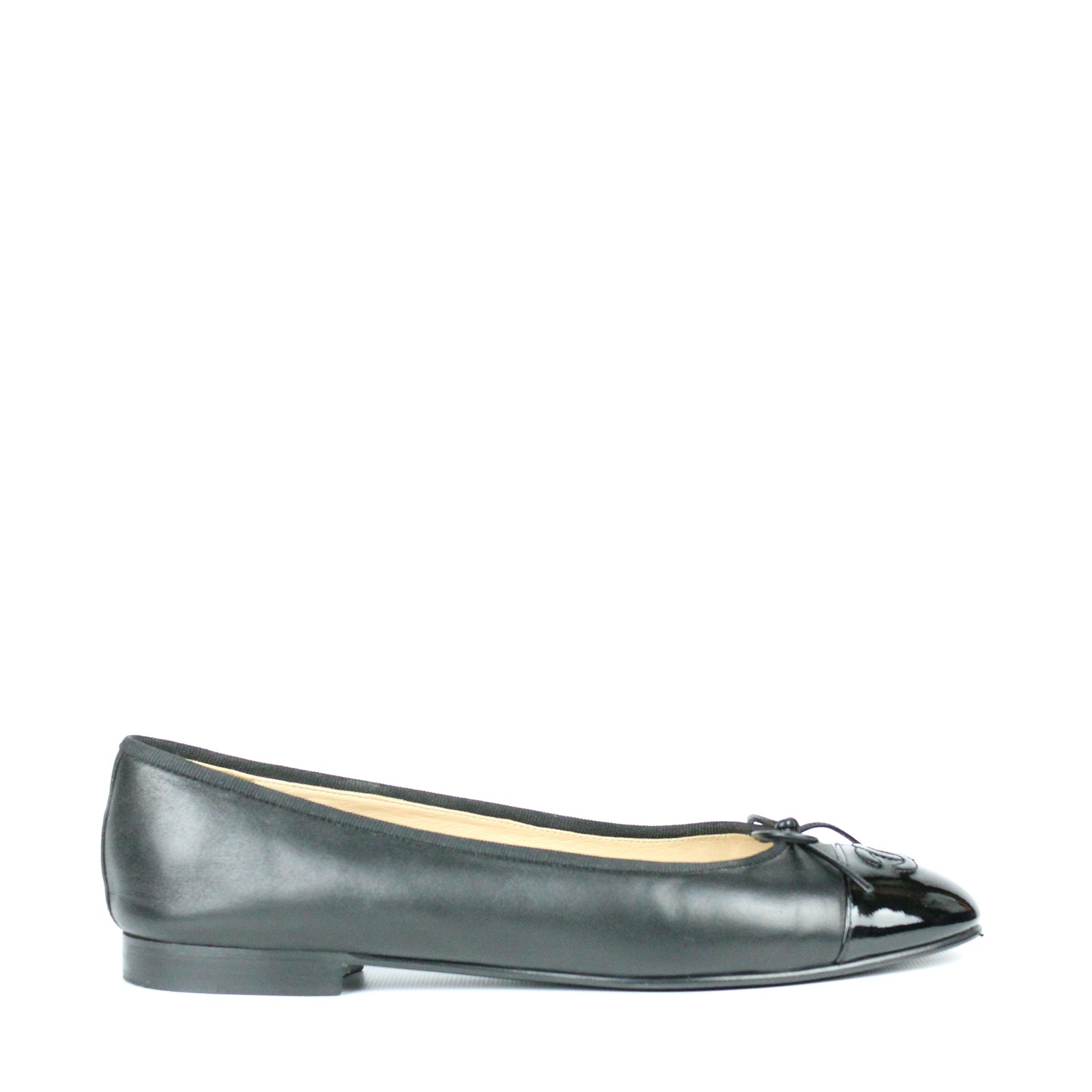 CHANEL - Classic ballerinas (T39)