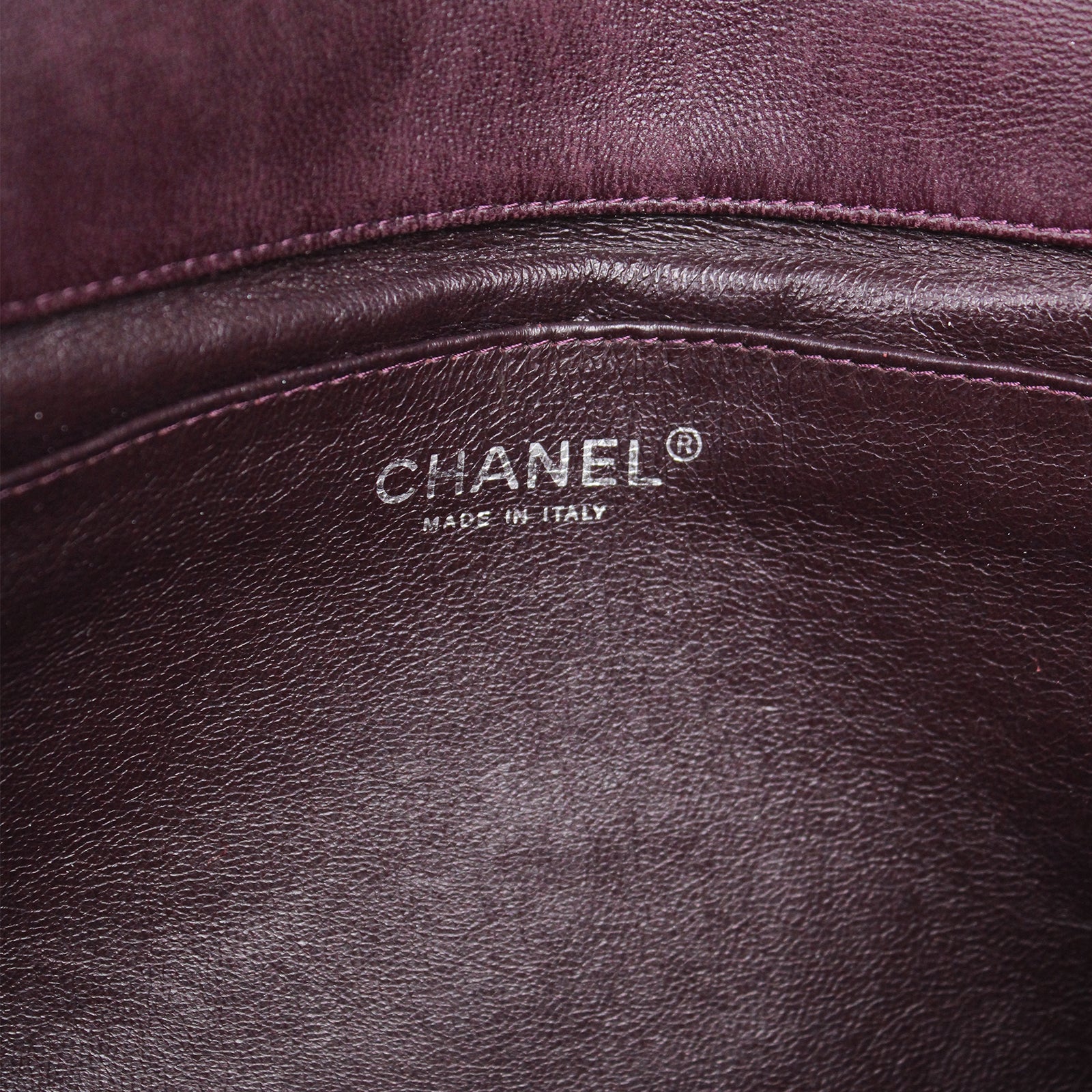 CHANEL - Sac Timeless en cuir bordeaux