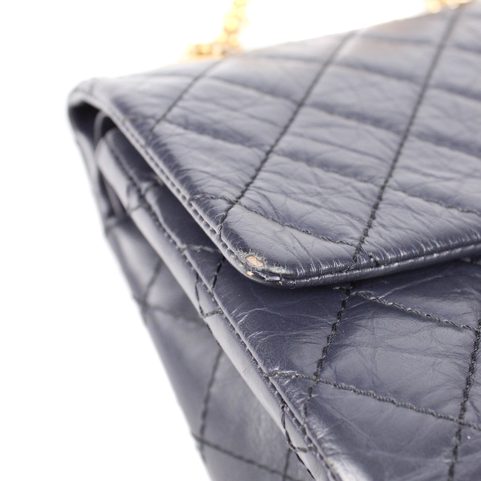 CHANEL - Sac 2.55 en cuir bleu nuit