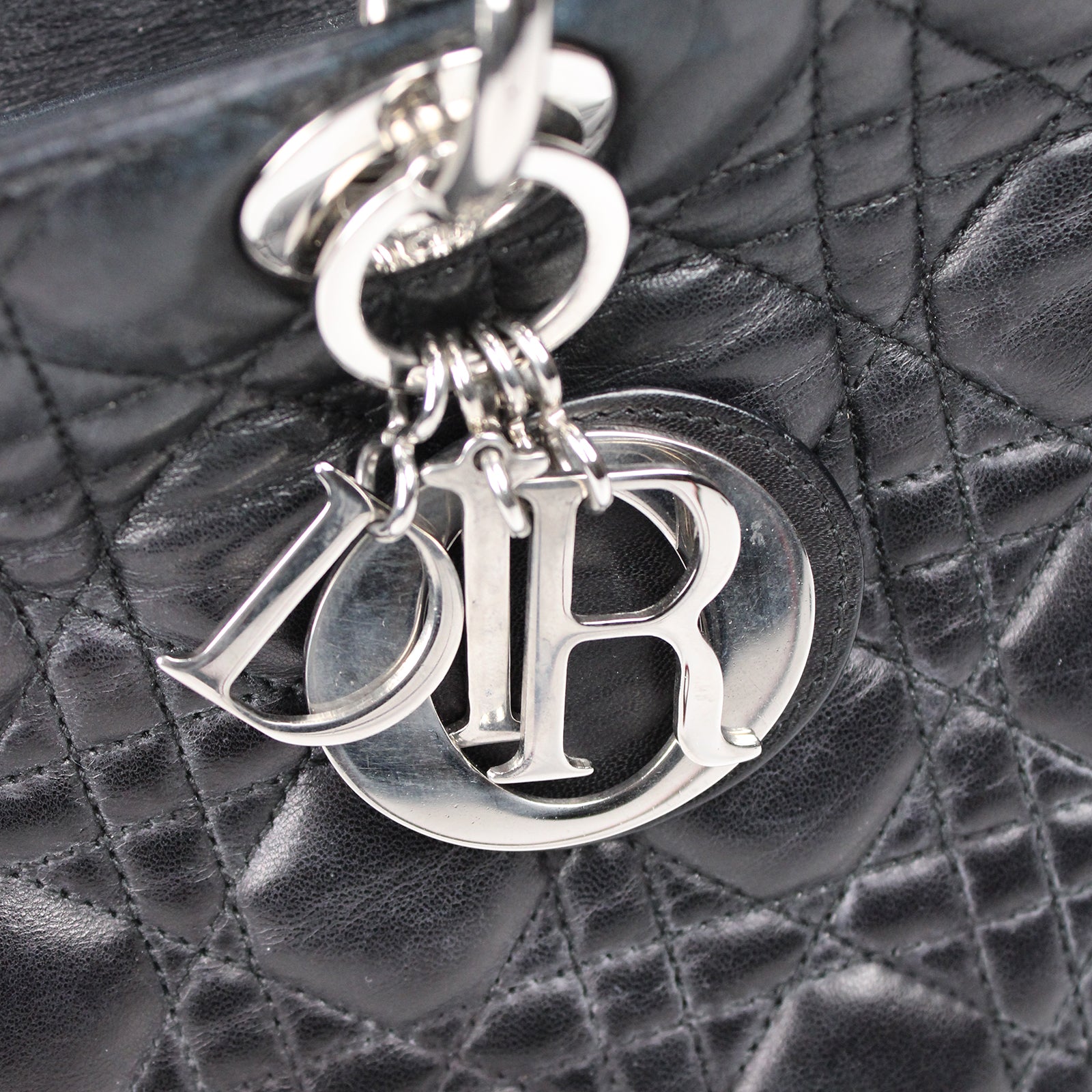 DIOR - Sac à main Lady Dior