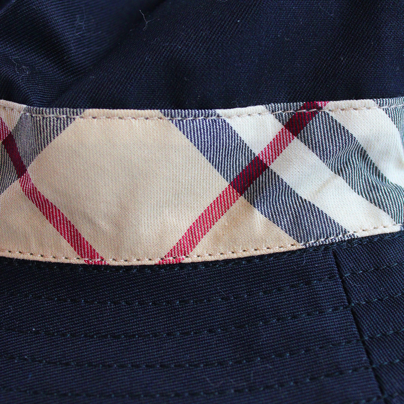 BURBERRY - Bob réversible en coton