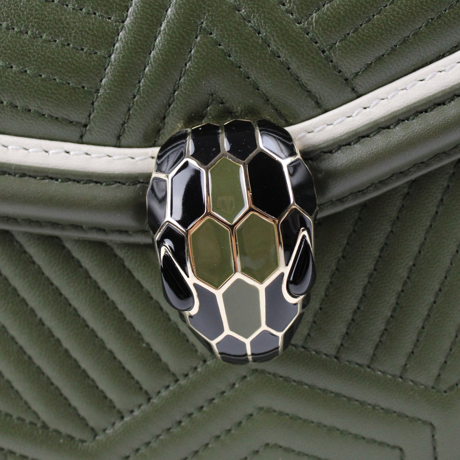 BULGARI - Sac à bandoulière Serpenti Diamond Blast