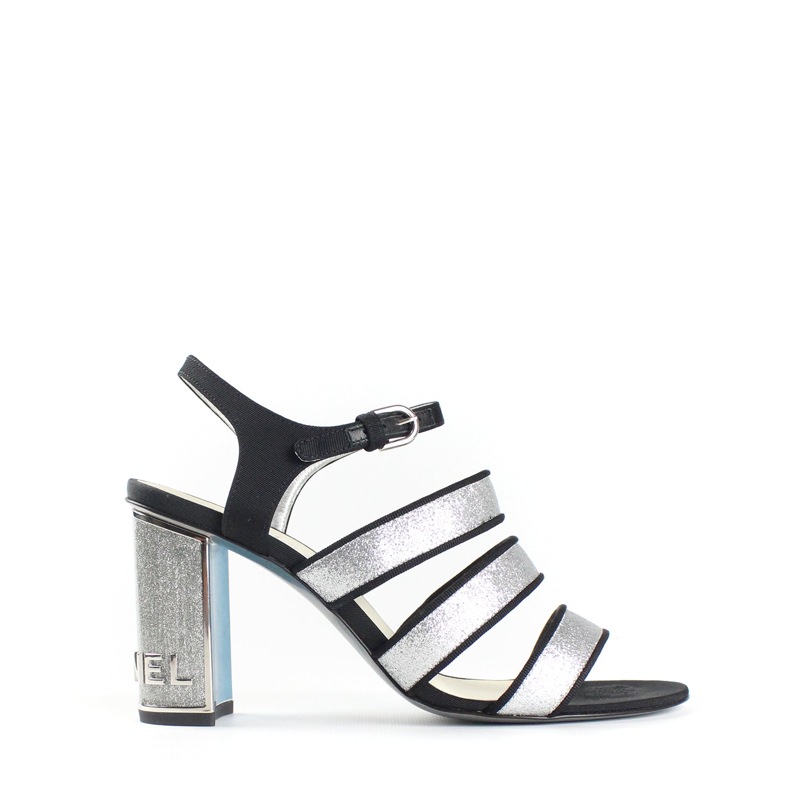 Silver heeled sandals (T38)