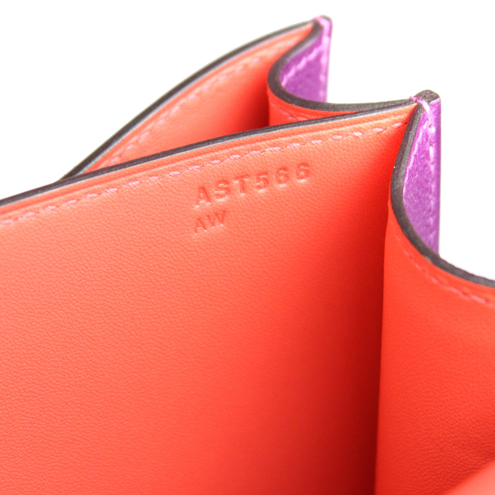 HERMÈS - Sac Constance 24