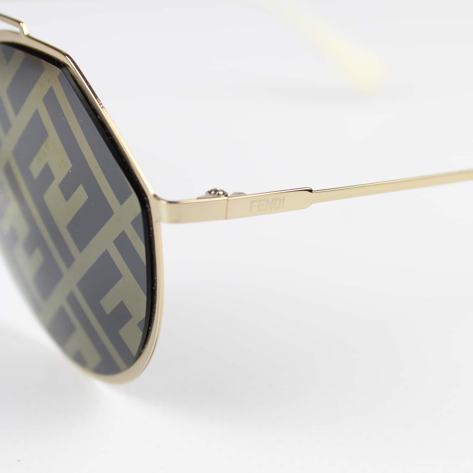 Fendi Lunettes de soleil