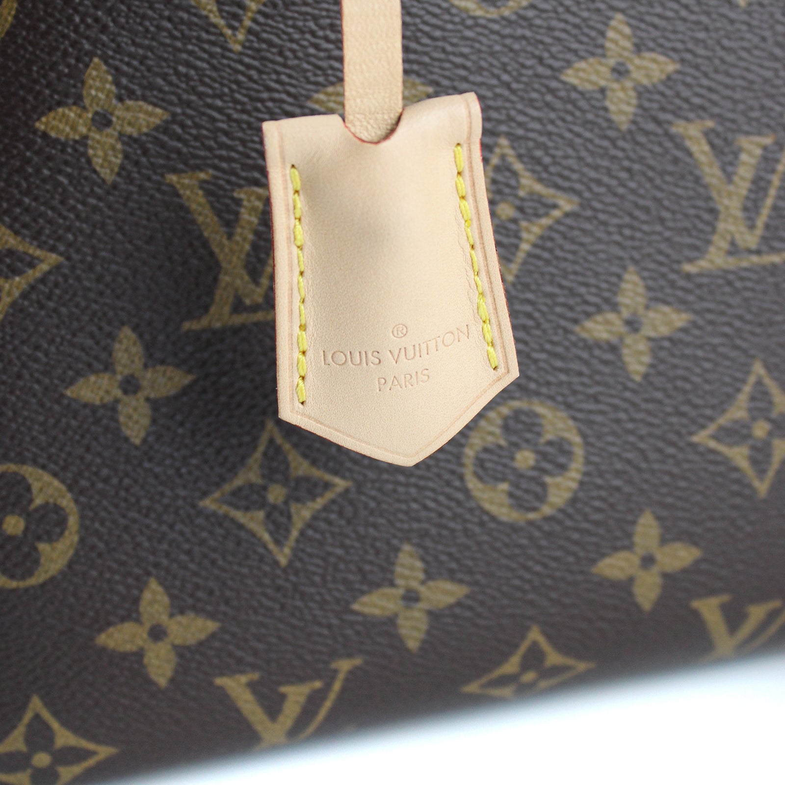 LOUIS VUITTON - Sac Montaigne MM