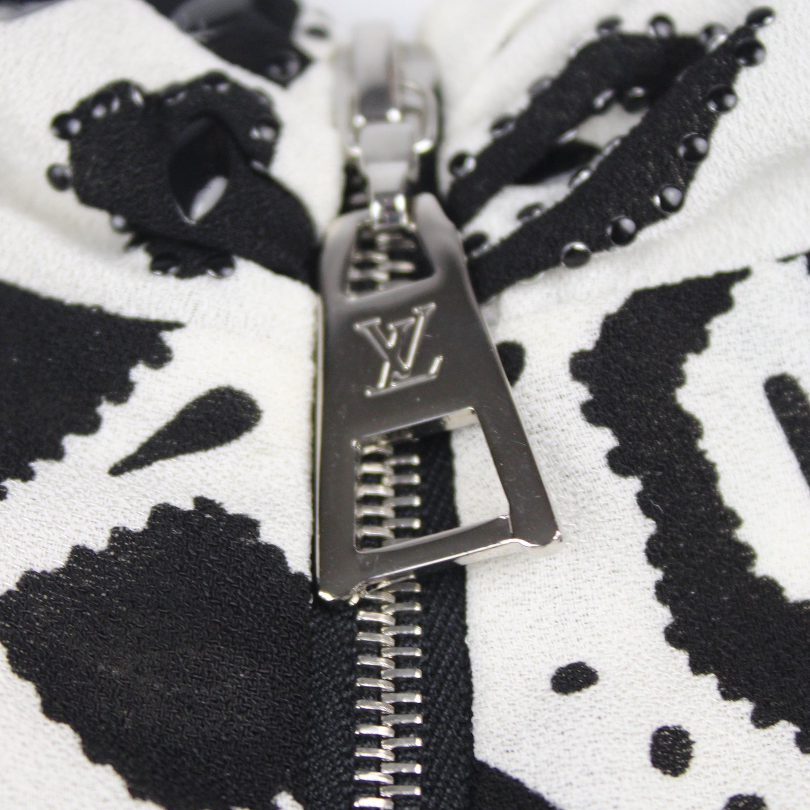 Robe à manches longues à logo (T40)