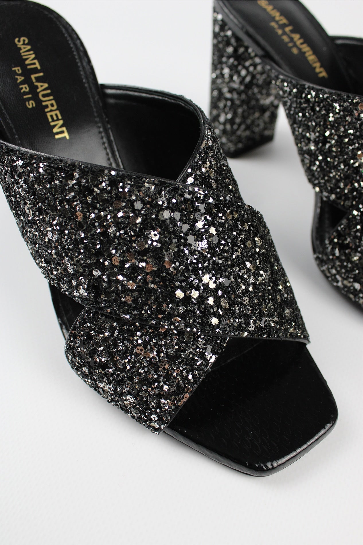 Saint Laurent Mules Loulou