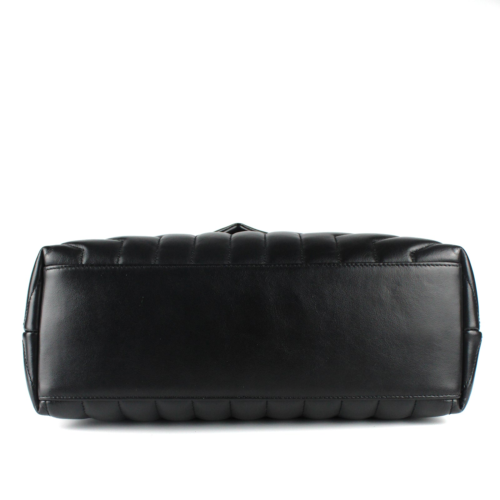 Loulou medium en cuir matelassé