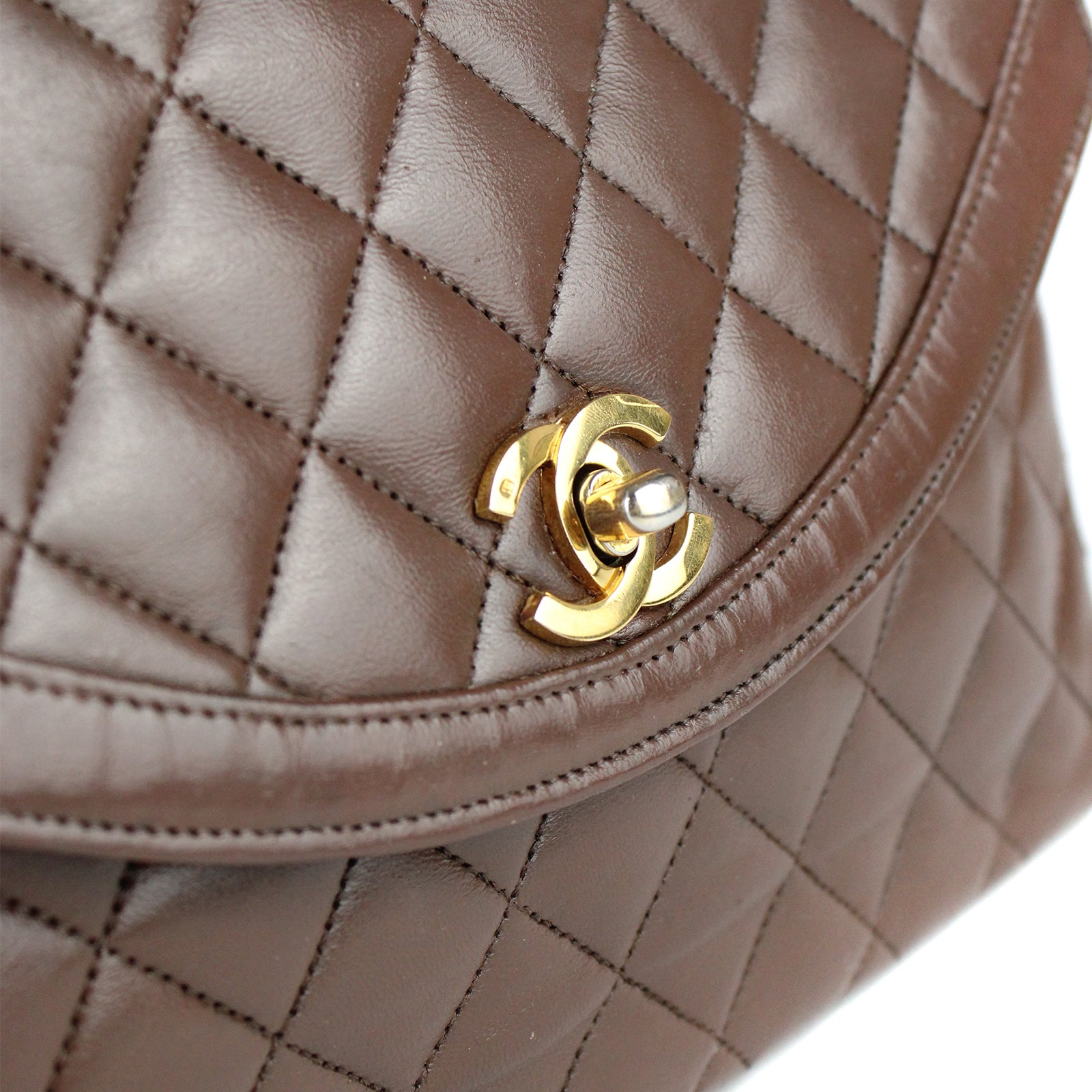 CHANEL - Sac à main Timeless vintage