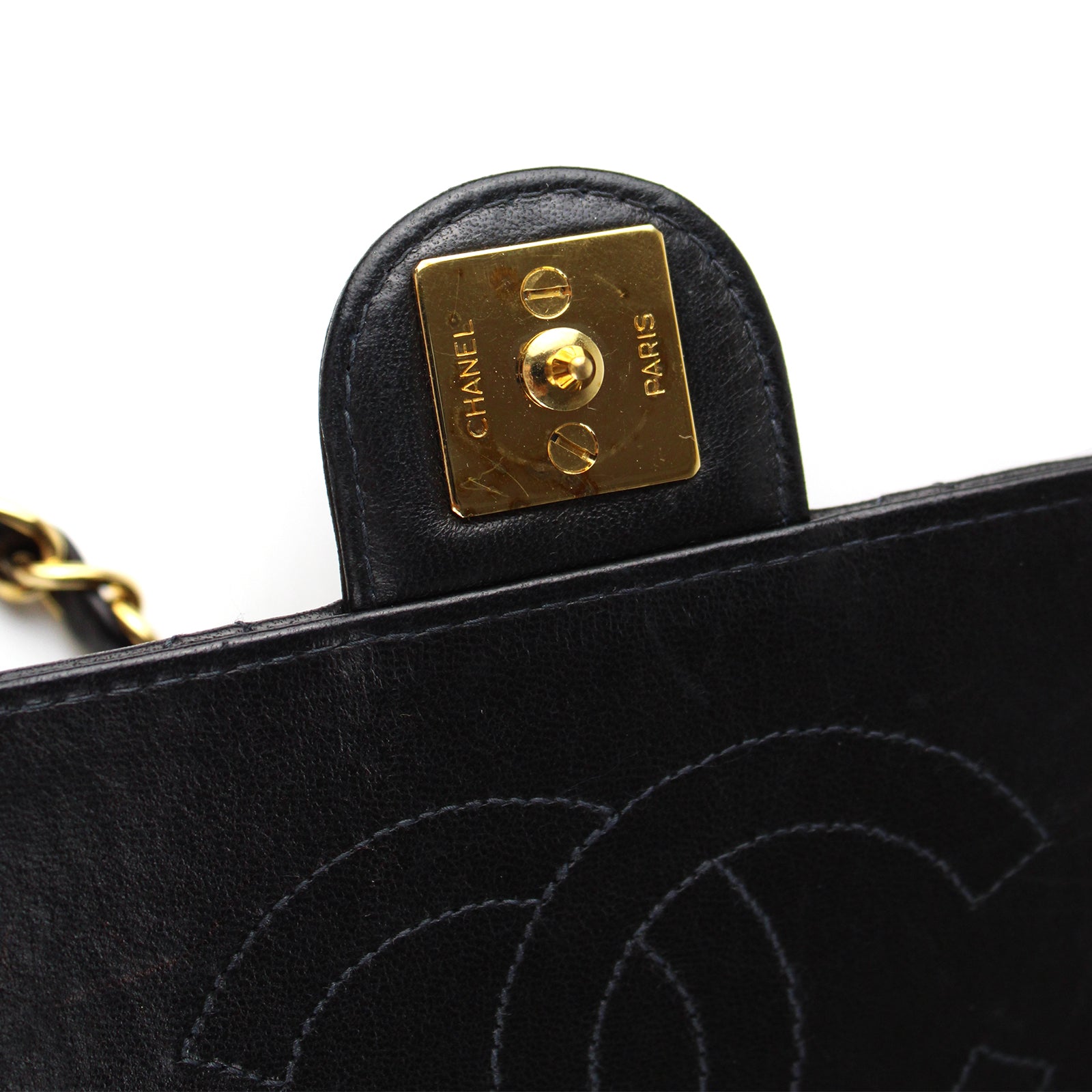 CHANEL - Sac Vintage matelassé