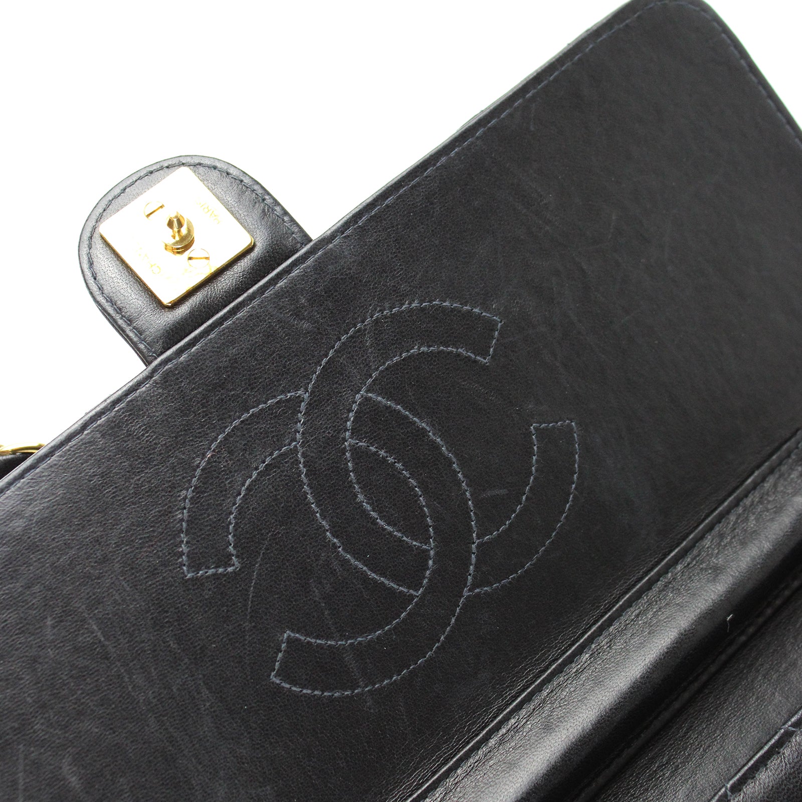 CHANEL - Sac Vintage matelassé