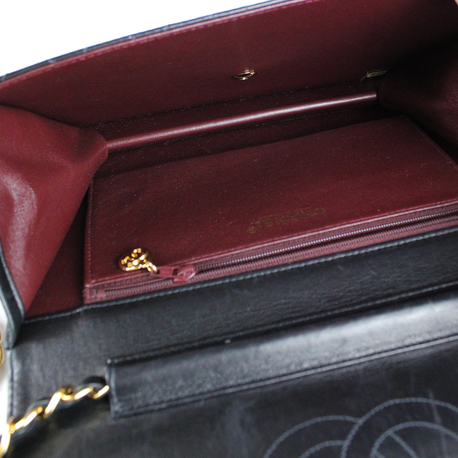 CHANEL - Sac Vintage matelassé