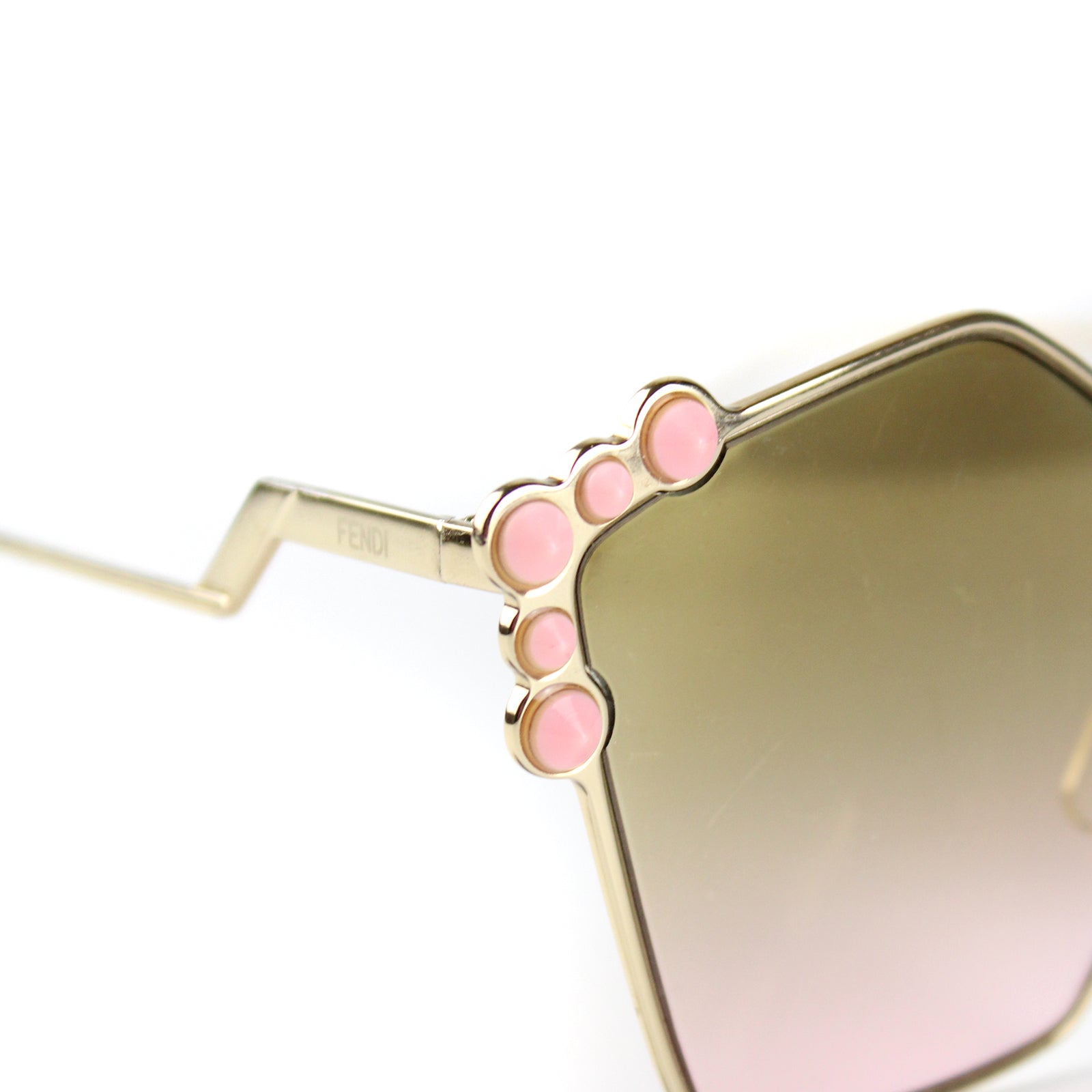 FENDI - Lunettes de soleil