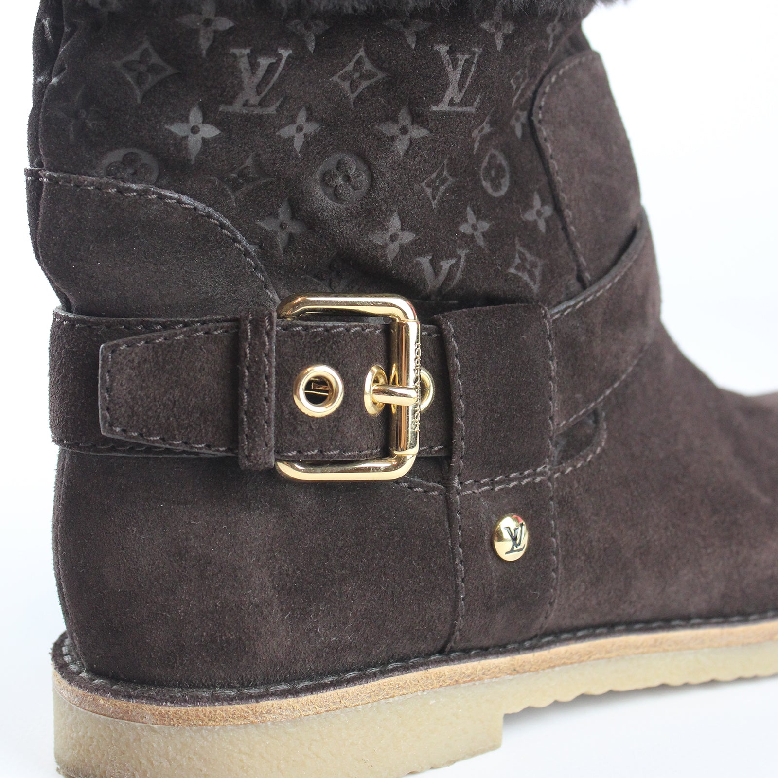 LOUIS VUITTON - Bottes fourrées en daim (T37,5)