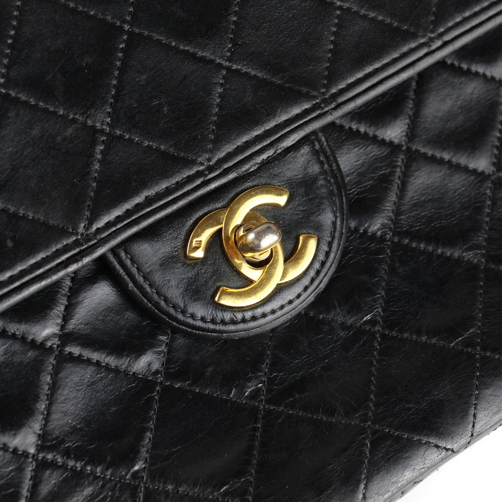 CHANEL - Timeless vintage