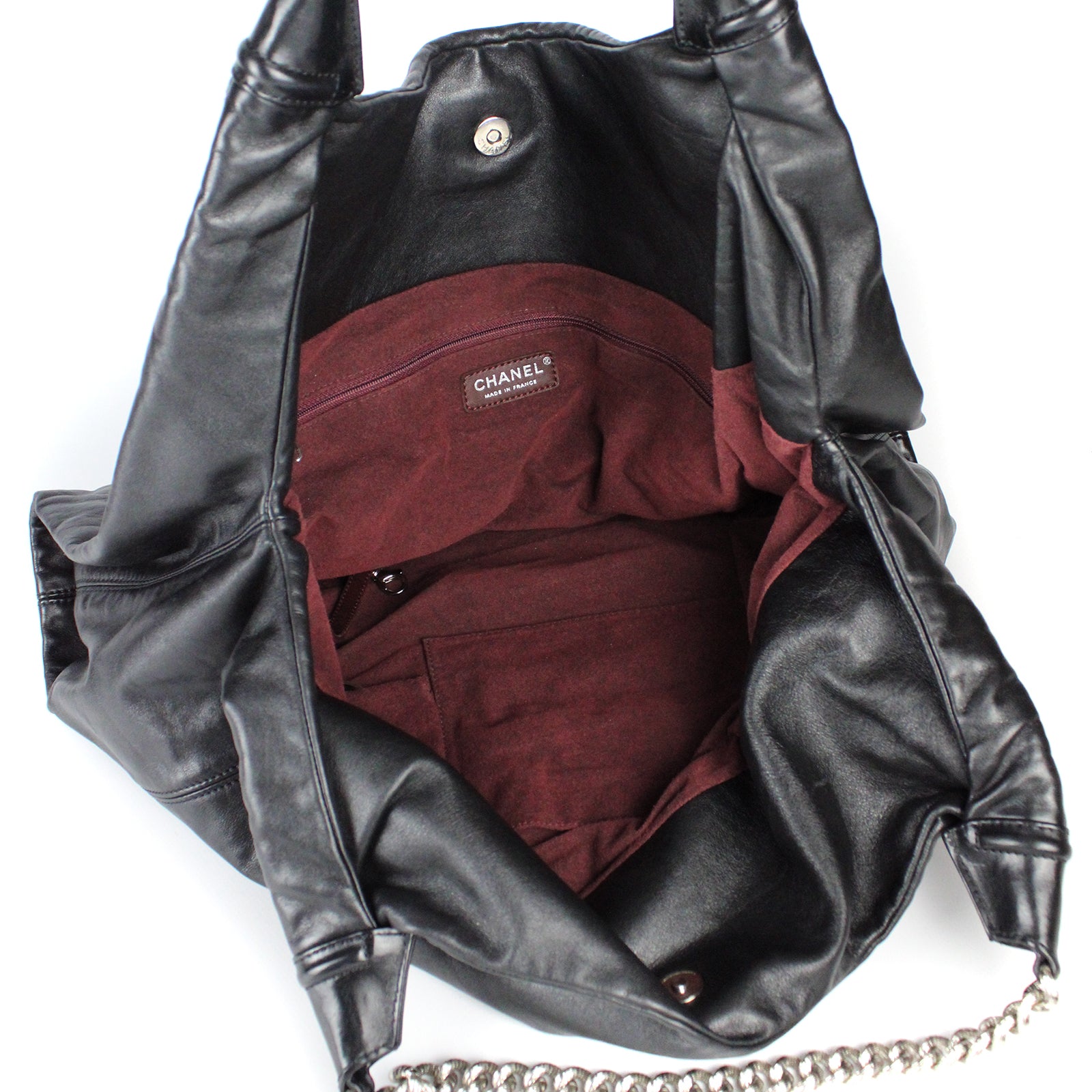 CHANEL - Sac cabas en cuir