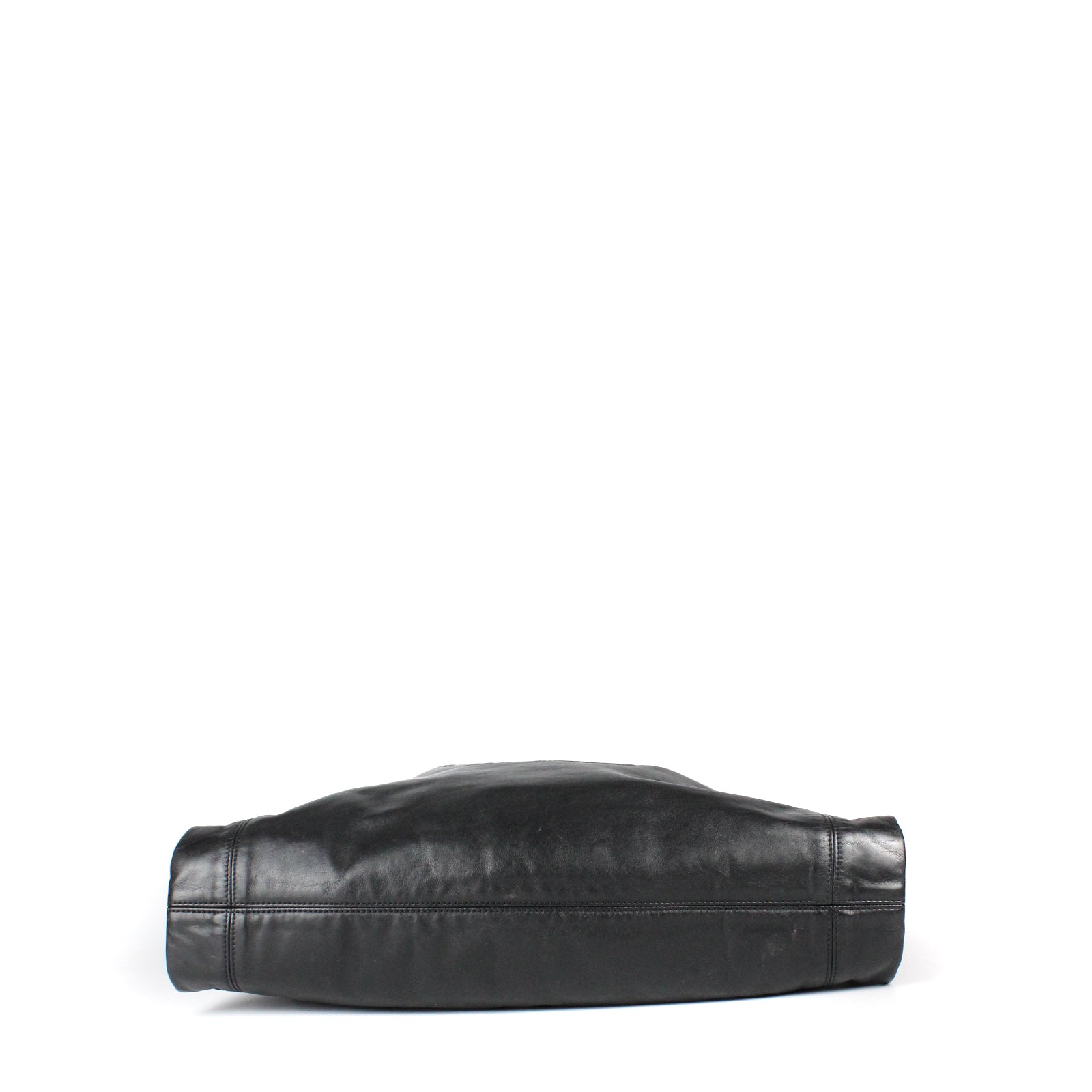 CHANEL - Sac cabas en cuir