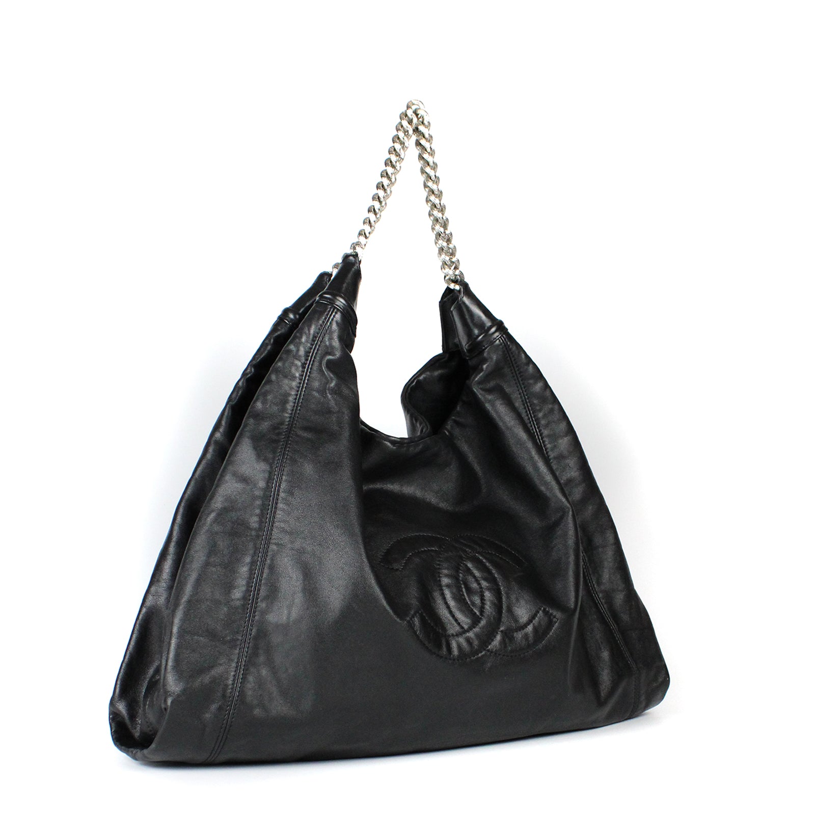 CHANEL - Sac cabas en cuir