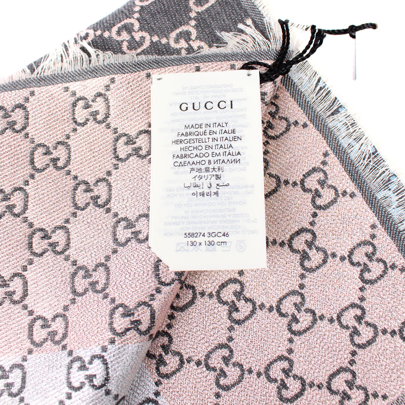 GUCCI - Châle en jacquard GG