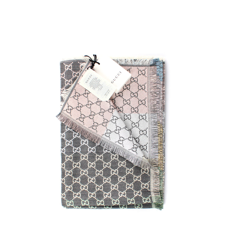 GUCCI - Châle en jacquard GG