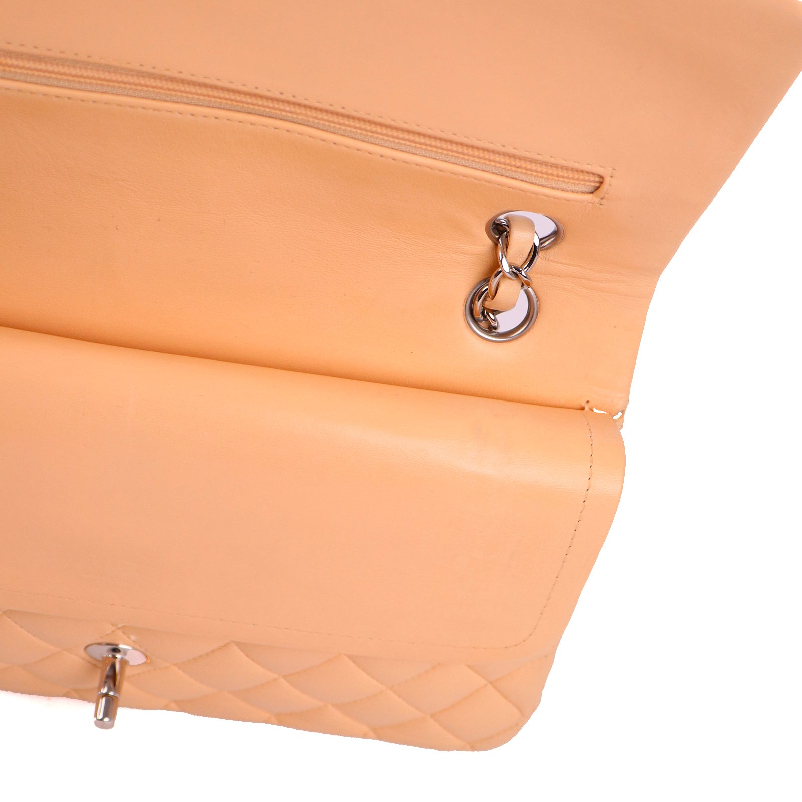 CHANEL - Sac Timeless medium en cuir beige