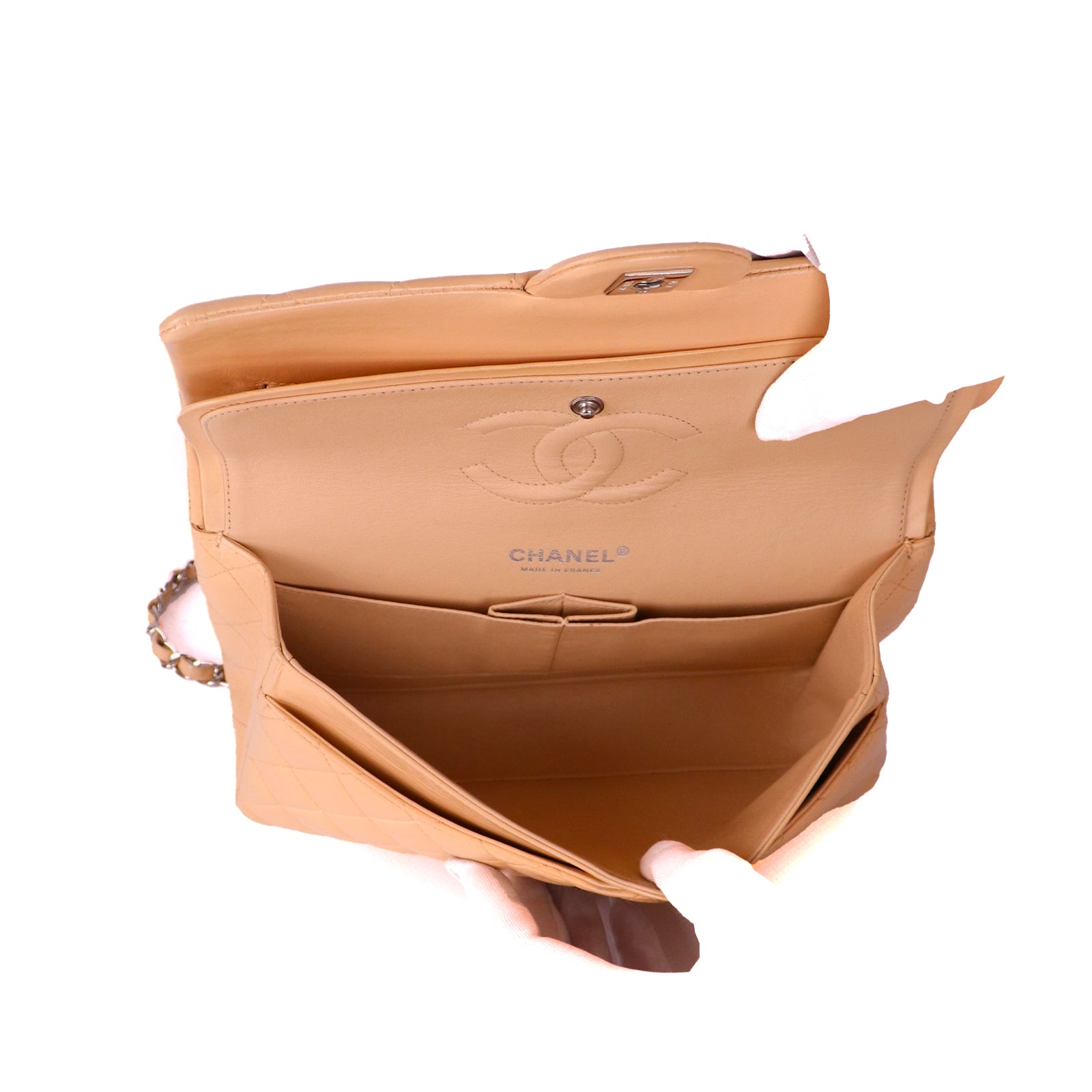 CHANEL - Sac Timeless medium en cuir beige