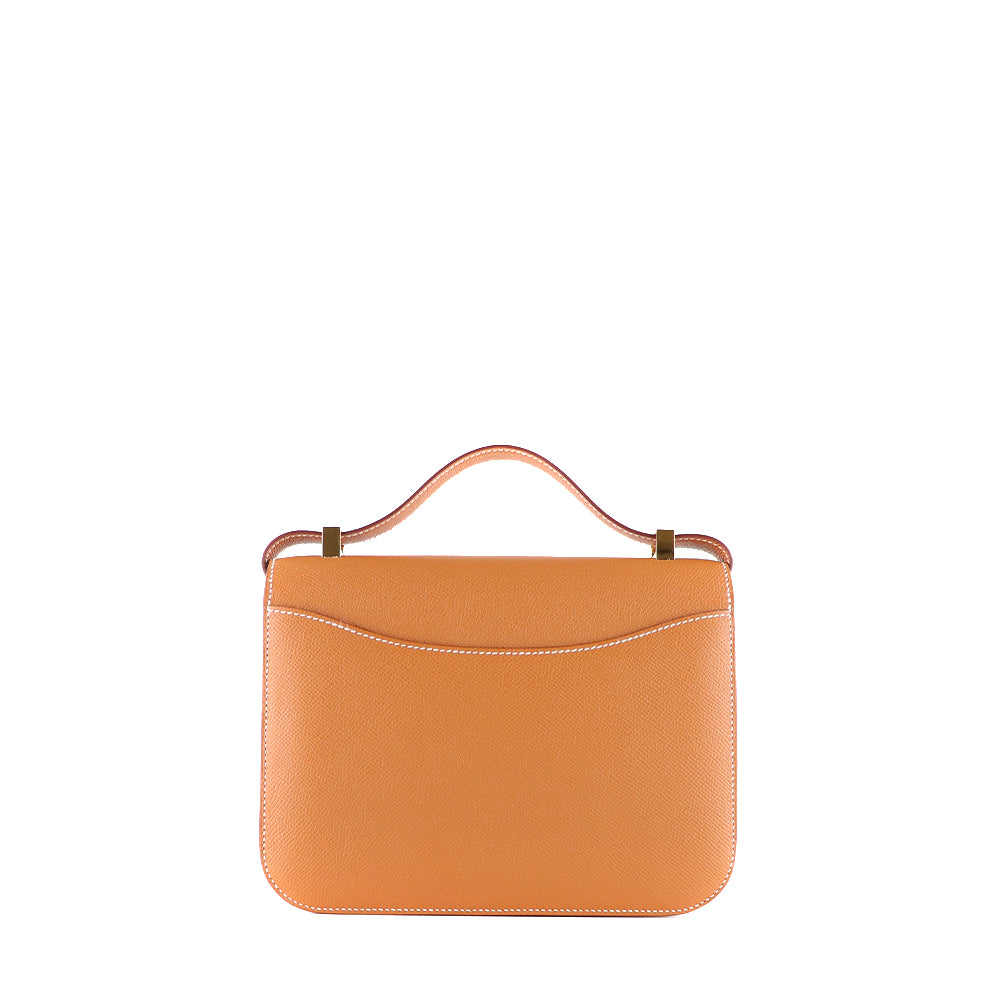 HERMÈS - Constance 24 shoulder bag in gold epsom leather