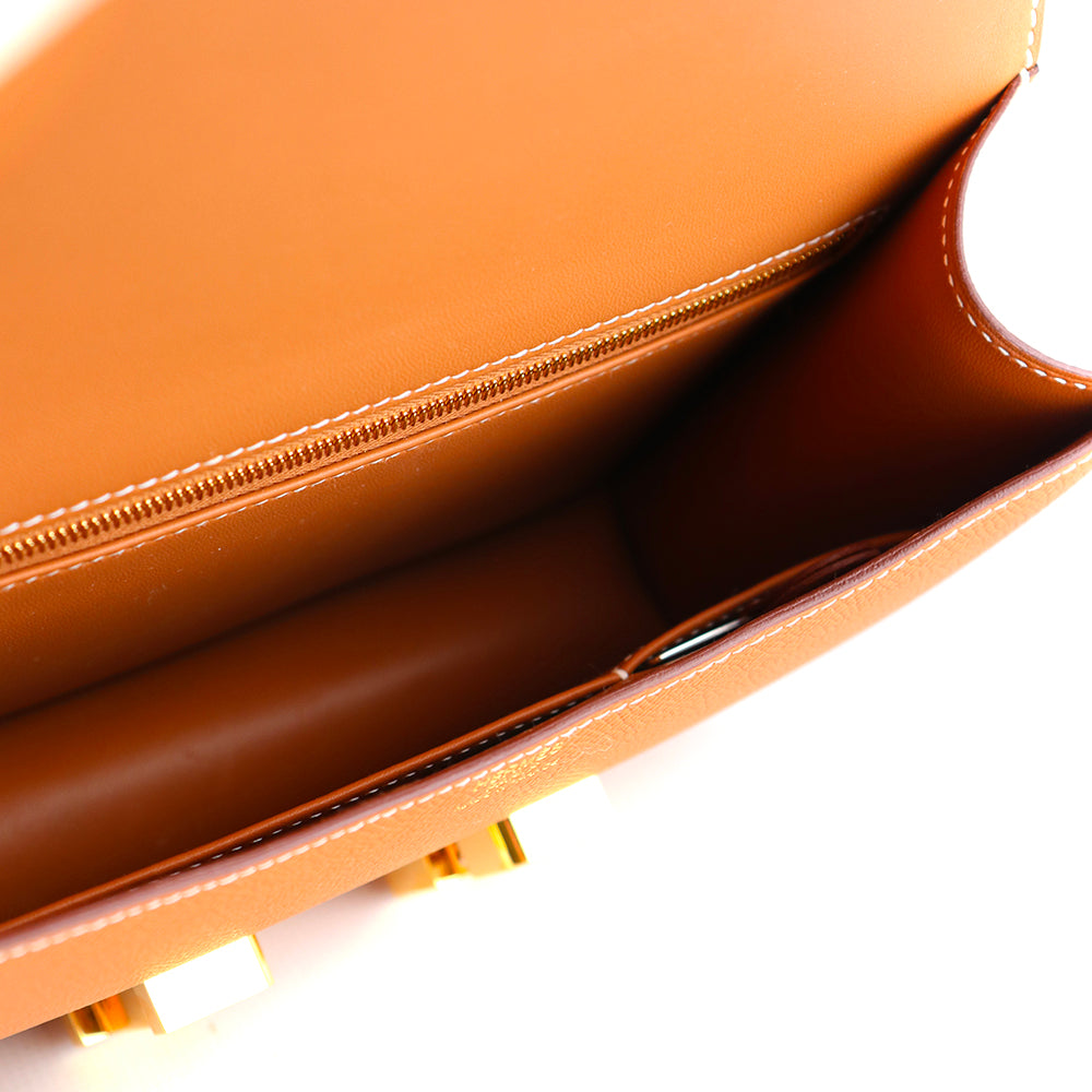 HERMÈS - Constance 24 shoulder bag in gold epsom leather