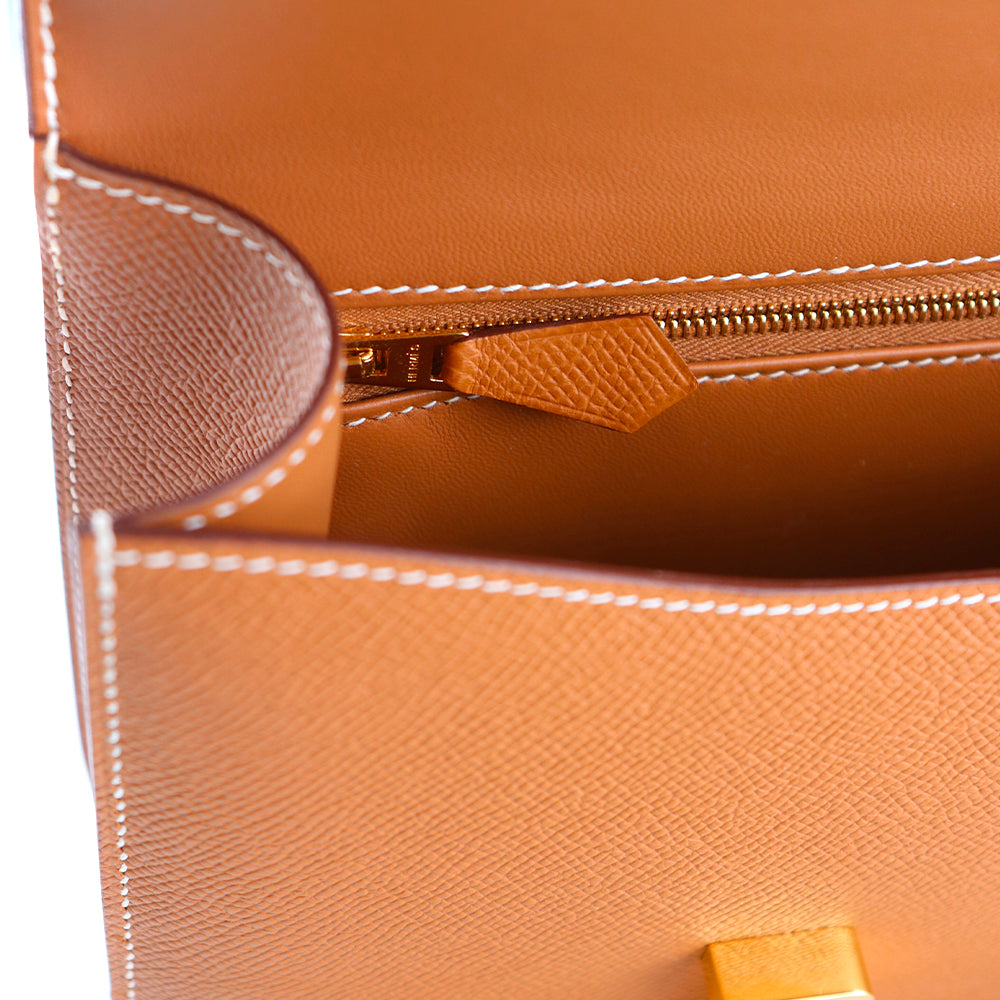 HERMÈS - Constance 24 shoulder bag in gold epsom leather