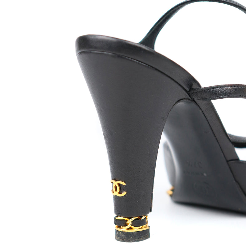 CHANEL - Escarpins Timeless (T37,5)