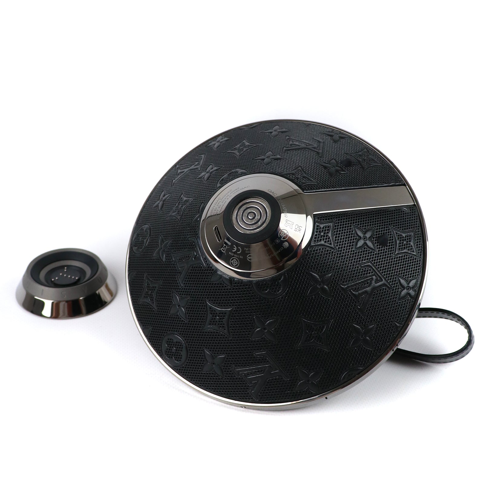 LOUIS VUITTON - Horizon Light Up speaker