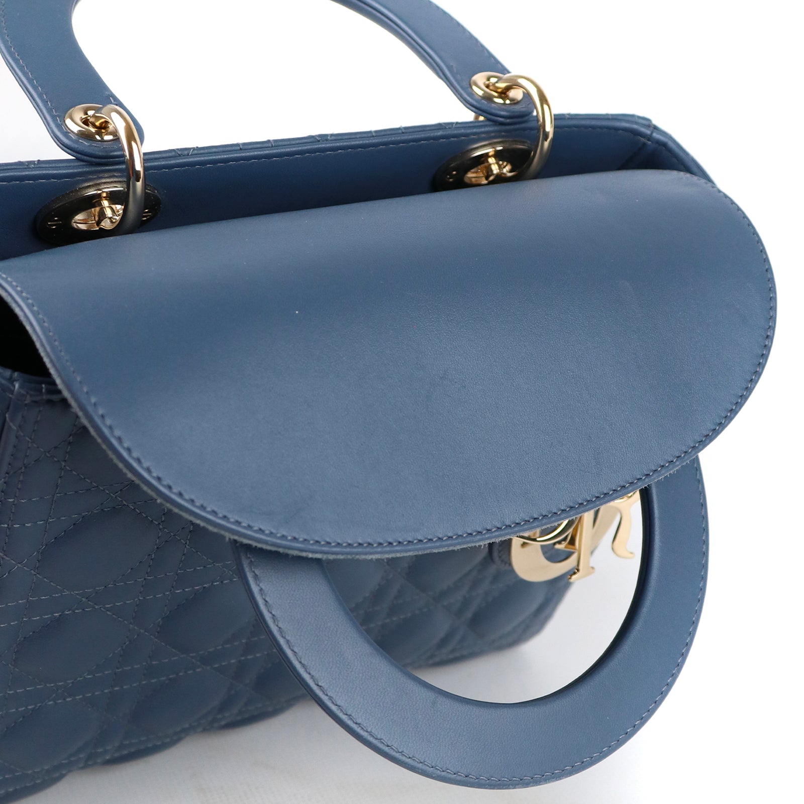 DIOR - Lady Dior Medium shoulder bag