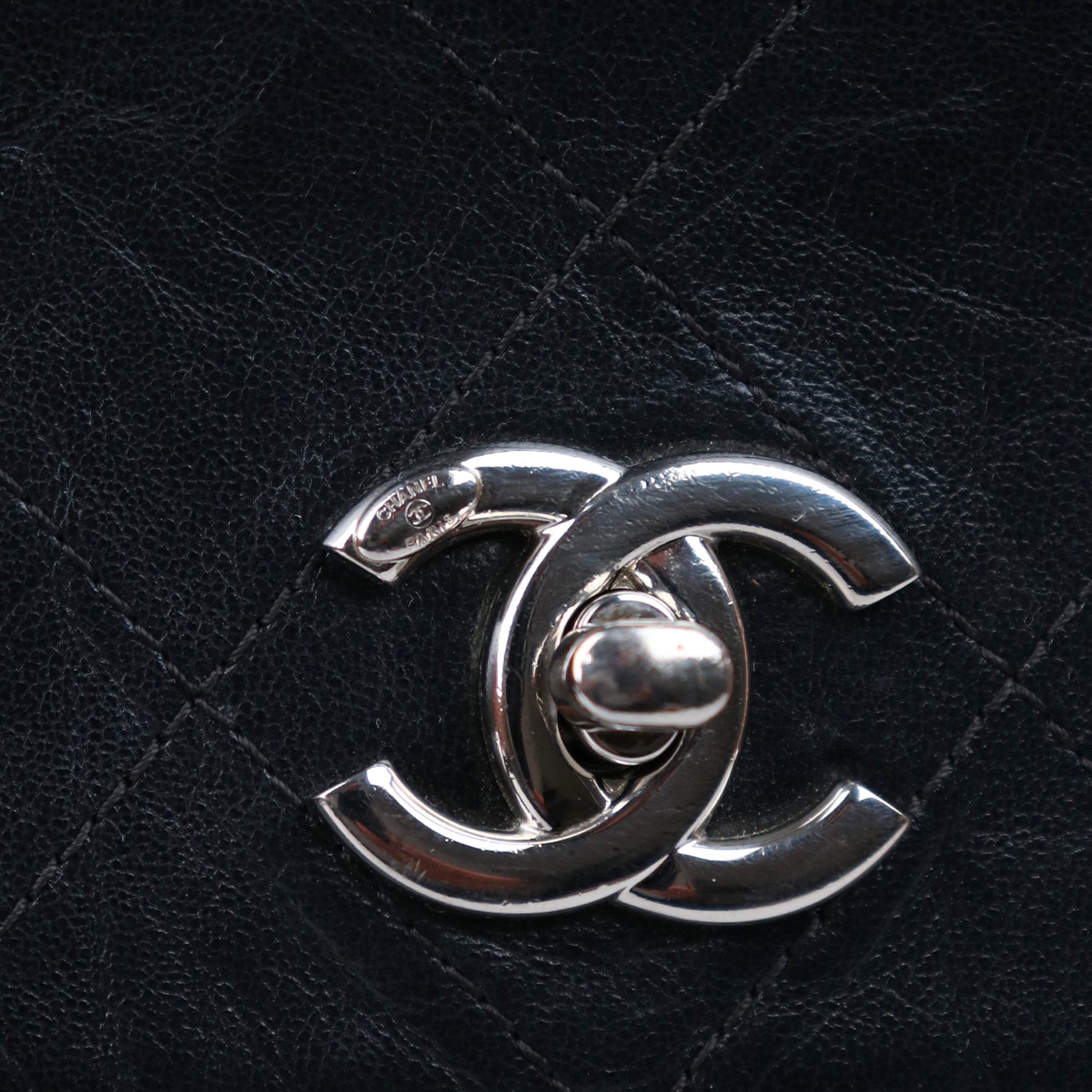 CHANEL - Sac à dos Timeless