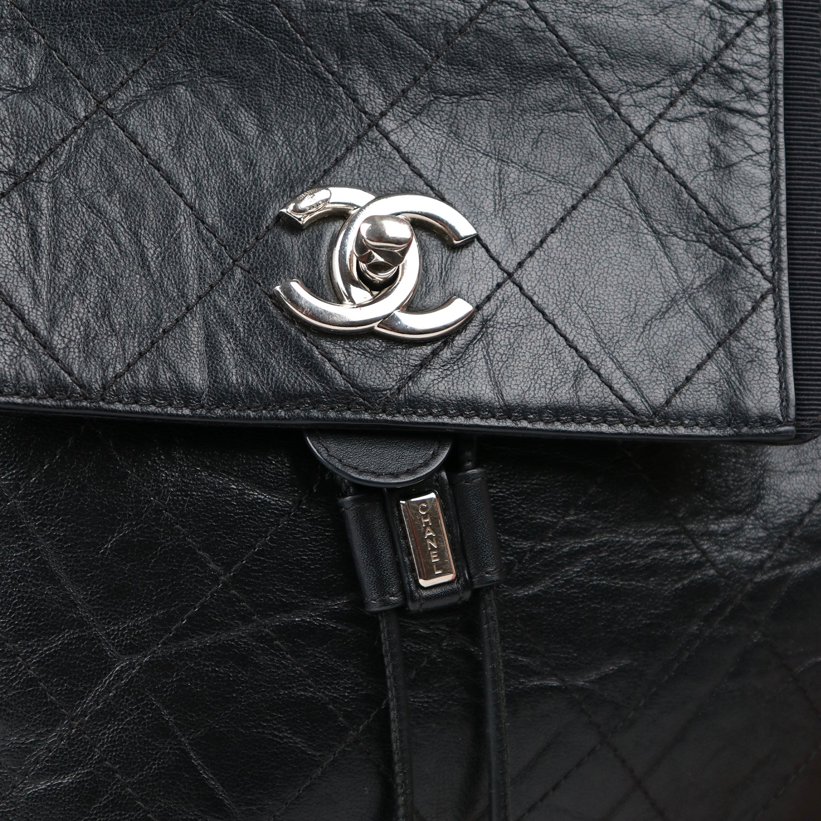 CHANEL - Sac à dos Timeless