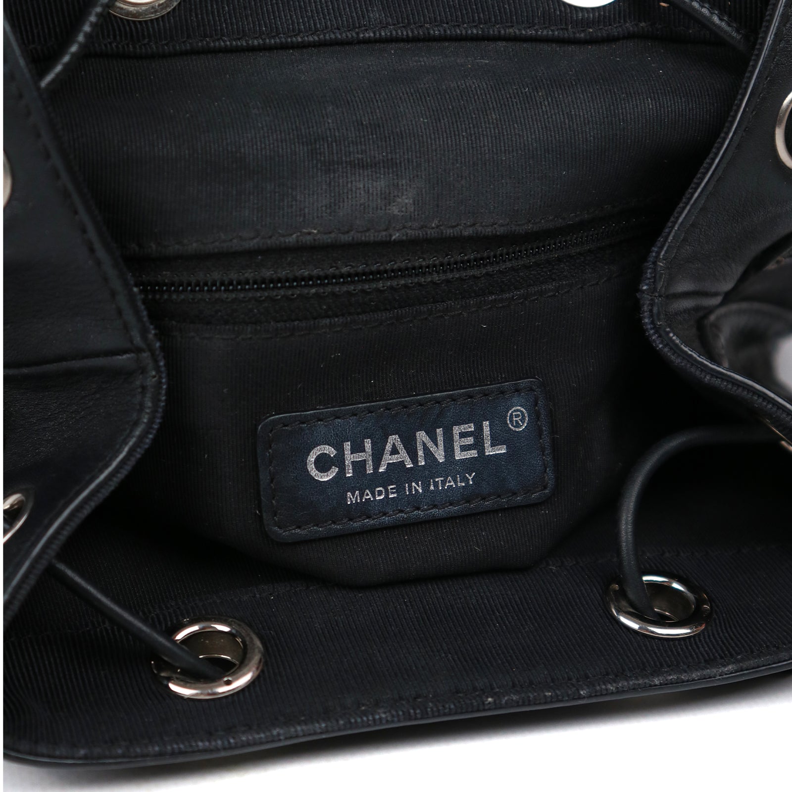 CHANEL - Sac à dos Timeless