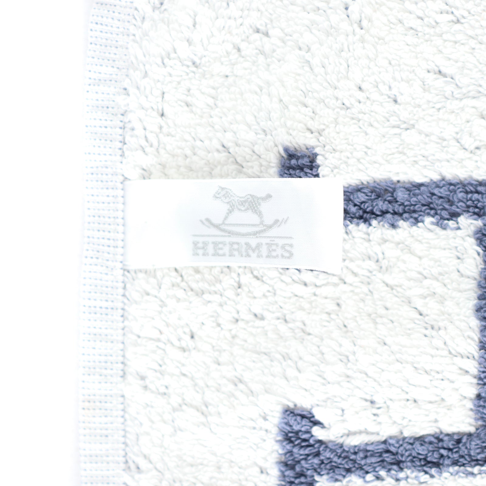 HERMÈS - Avalon Sarcamande small cotton towel