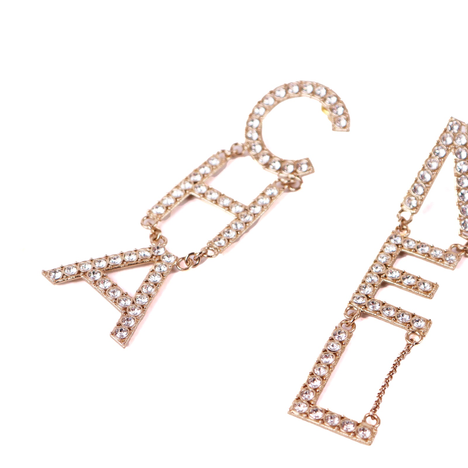 CHANEL - Boucles d'oreilles en cristal