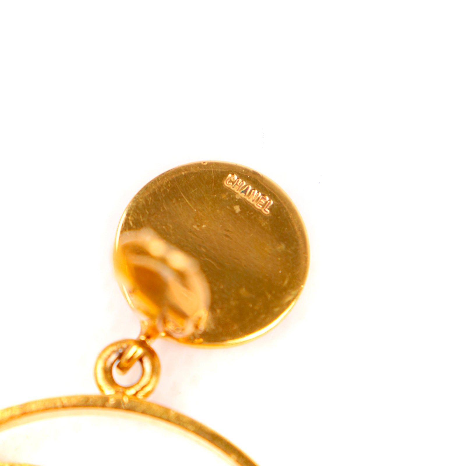 CHANEL - Monoboucle d'oreille créole vintage