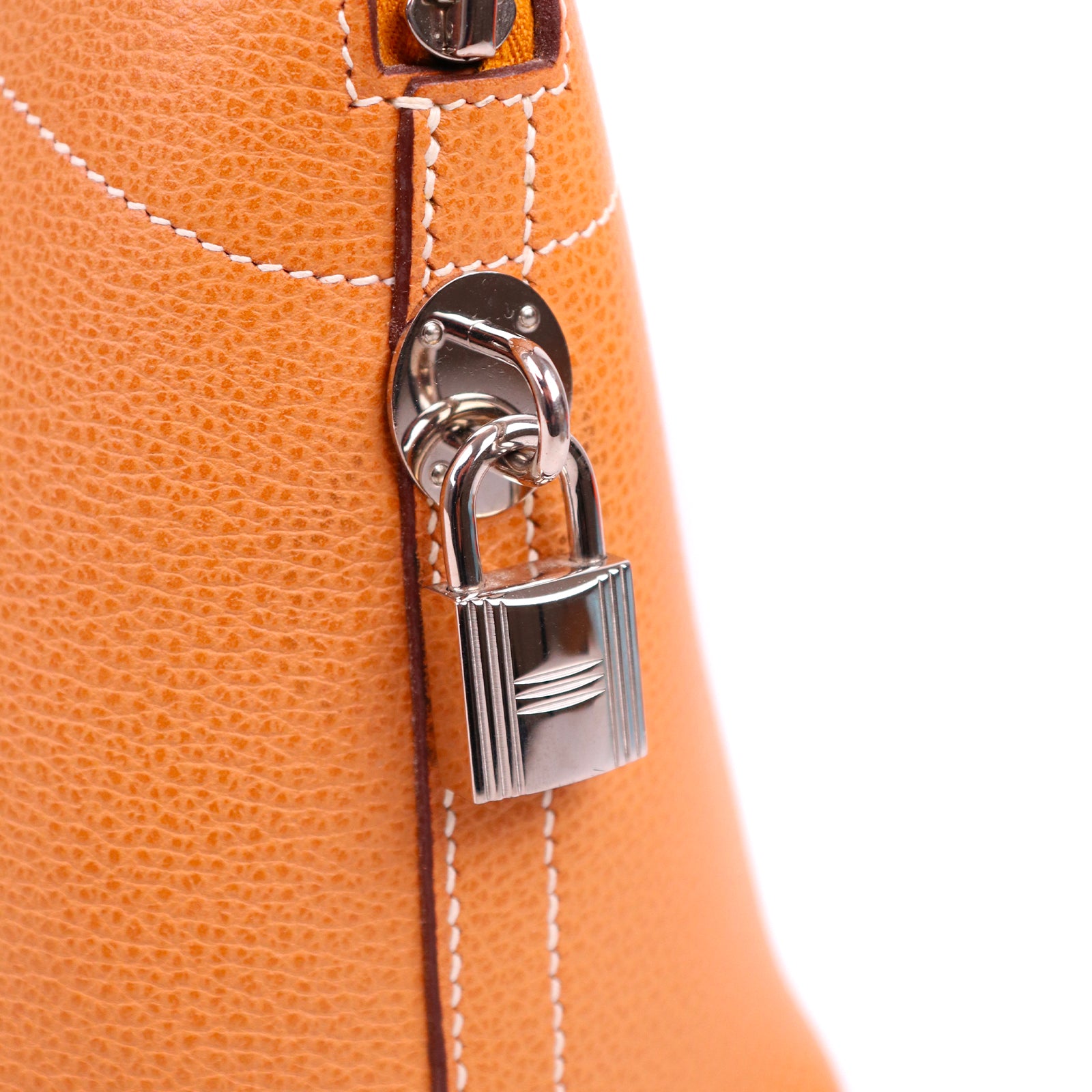 HERMÈS - Sac à bandoulière Bolide en cuir