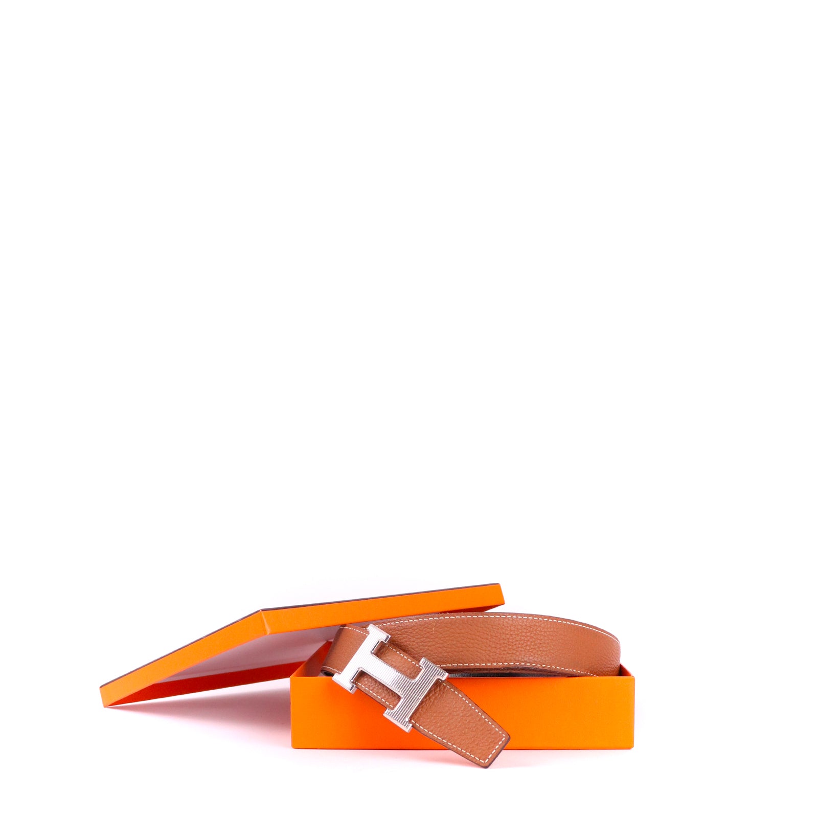 HERMÈS - Ceinture réversible en cuir avec boucle argentée (T100)